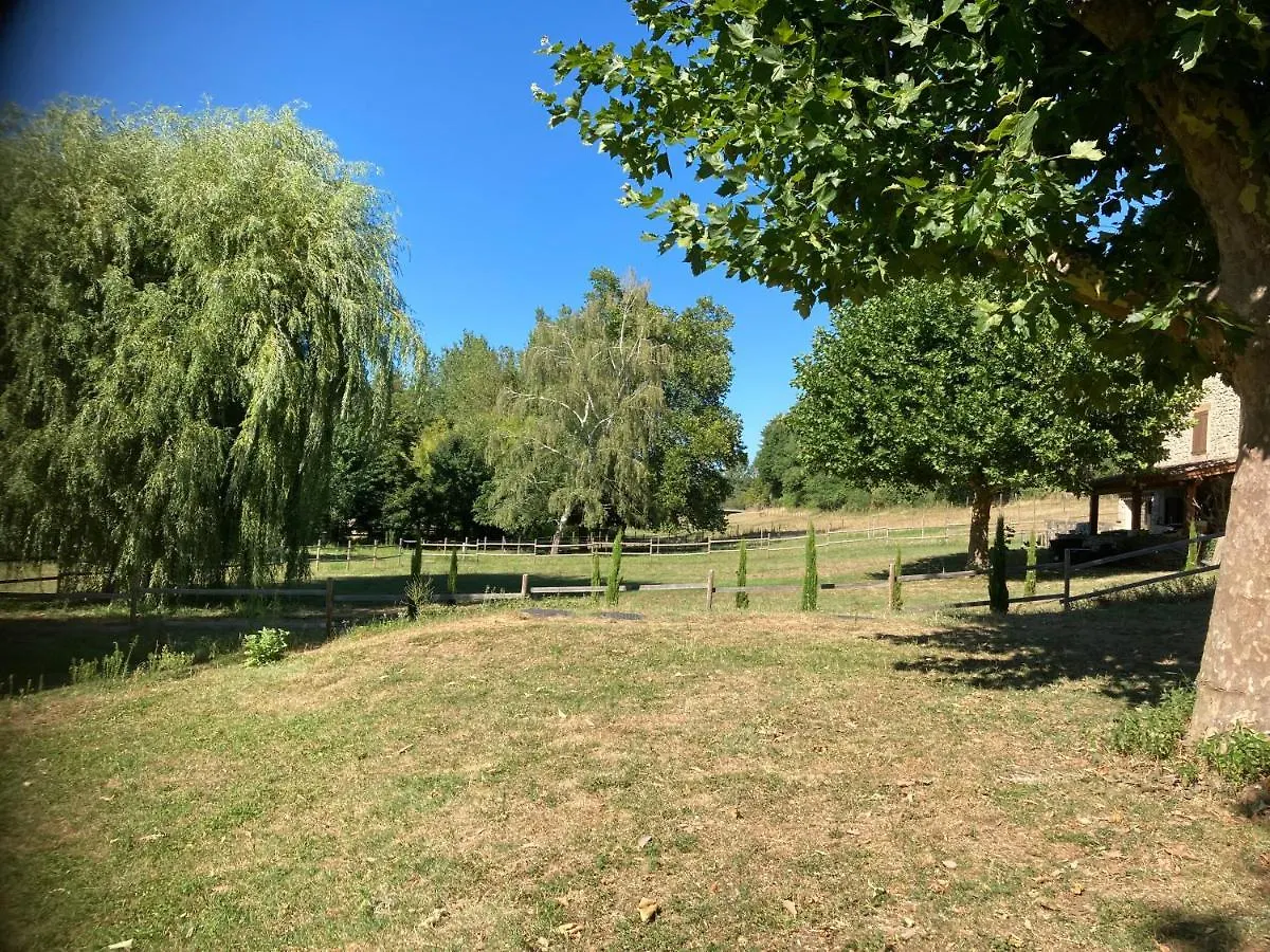 Gite Equestre Drôme des Collines Claveyson 0*,